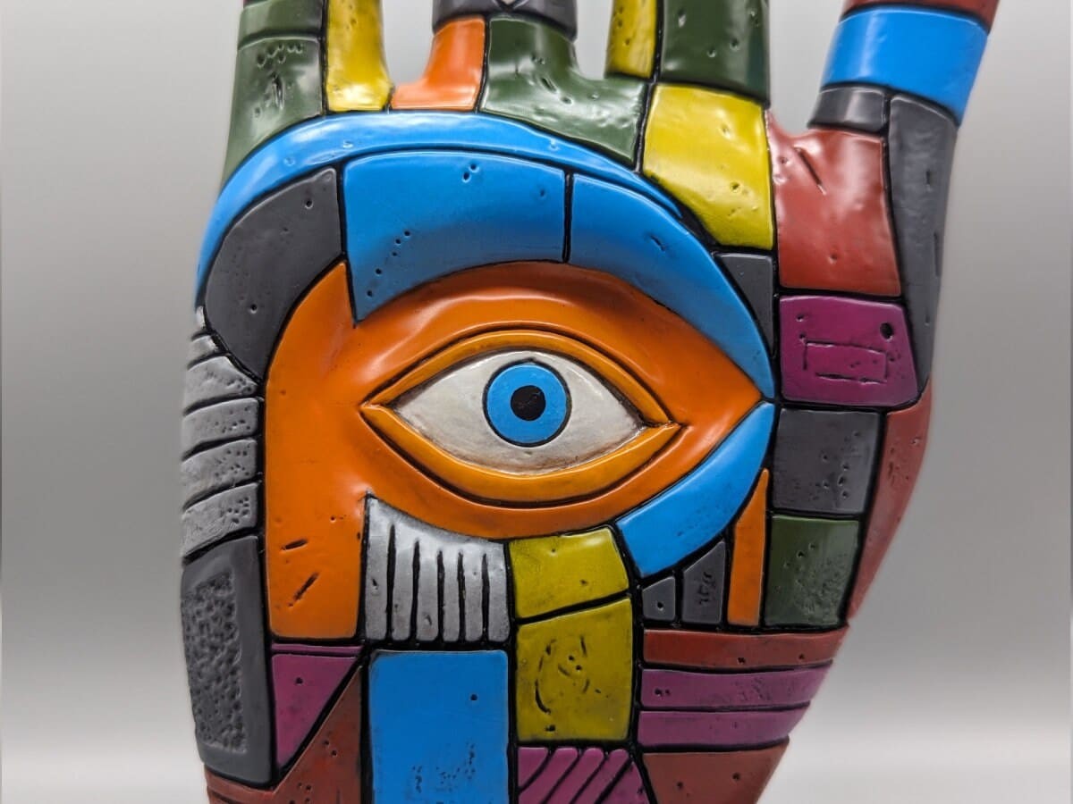 eye-of-the-hand-brutalist-vision-01-statue-sculpture-03